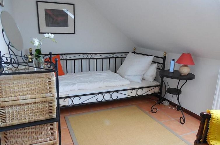 Appartement Exklusive Ferienwohnung mit Loggia am Waldrand