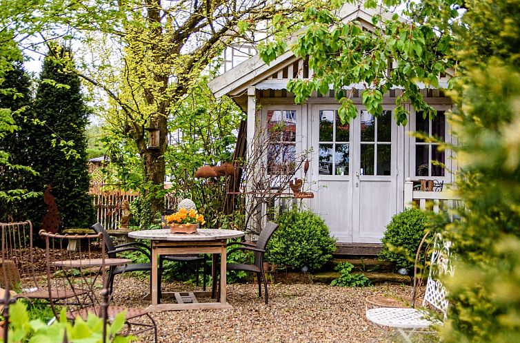 Guest house 02417103 - Apartment Hessen - Appartement Gemütliche Wohnung in Bracht mit Garten