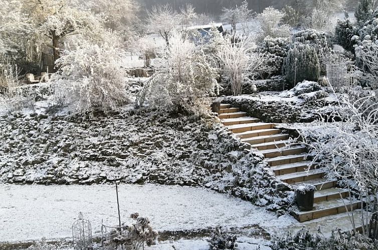 Huisje in Niedenstein