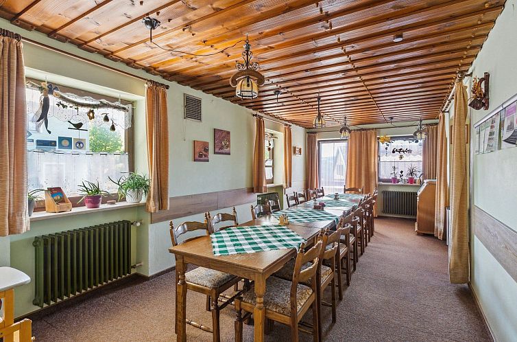 Vakantiehuis Geräumiges Ferienhaus mit Garten in Rittsteig