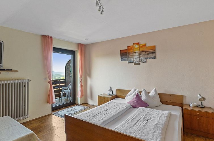 Vakantiehuis Geräumiges Ferienhaus mit Garten in Rittsteig