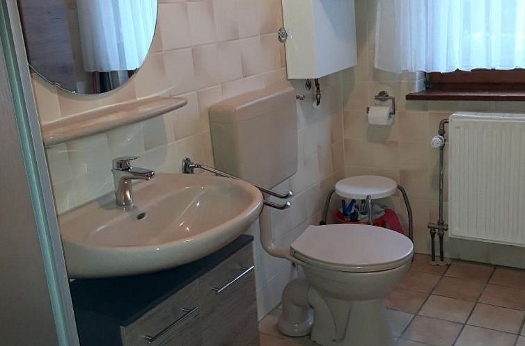 Vakantiehuis Renovierter Bungalow in Dörmbach
