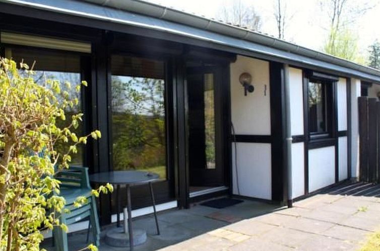 Unterkunft 0244608 - Ferienhaus Hessen - Vakantiehuis in Machtlos mit Terrasse und Waldblick