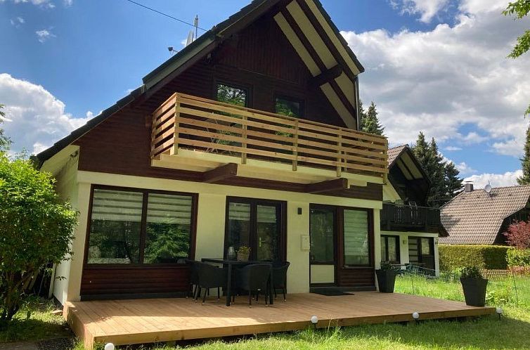 Vakantiehuis Idyllisches Ferienhaus mit Balkon und Garten