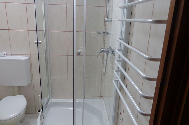 Vakantiehuis Familienfreundliches Haus mit großer Terrasse