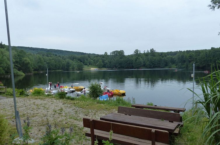 Vakantiehuis Familienfreundliches Haus mit großer Terrasse