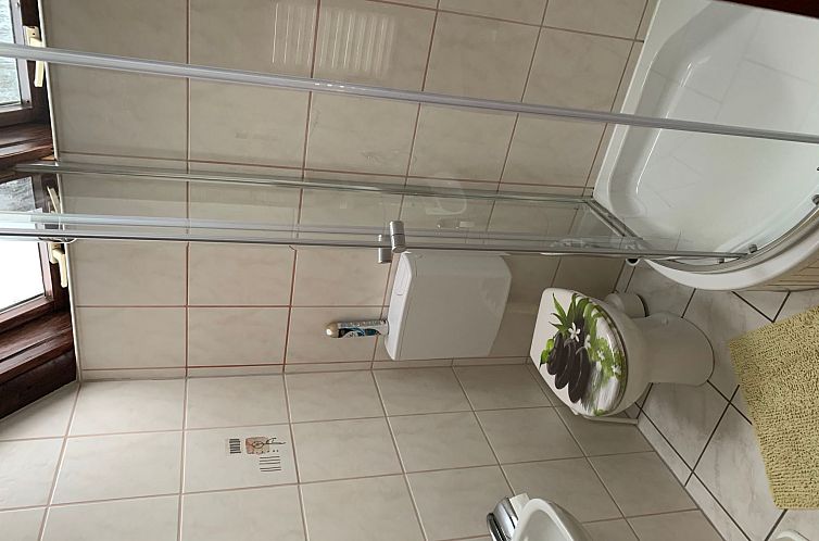 Vakantiehuis Familienfreundliches Haus mit großer Terrasse