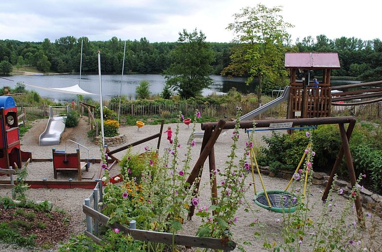 Vakantiehuis Modernes Ferienhaus unweit eines schönen Bades