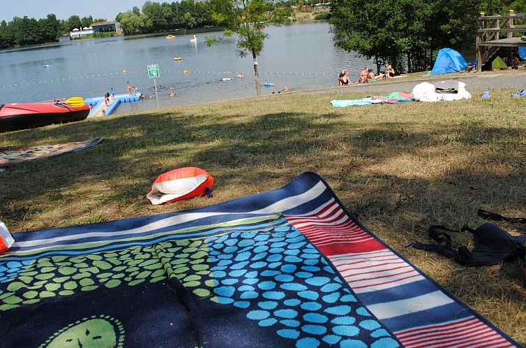 Vakantiehuis in Feriendorf Silbersee mit Garten