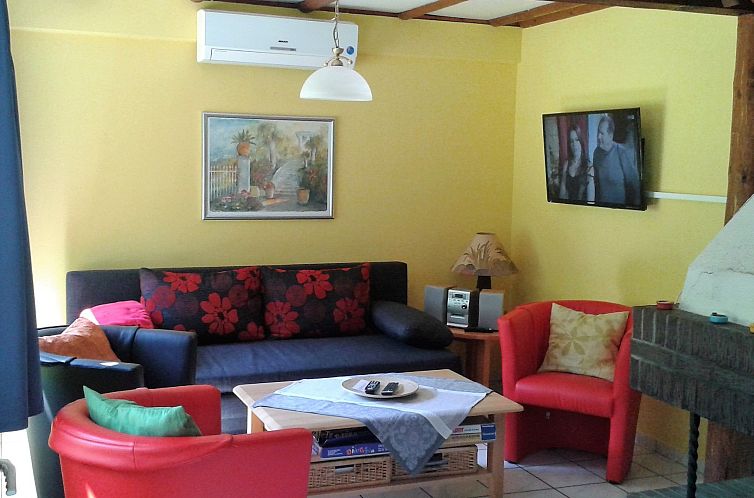 Vakantiehuis Familienfreundliches Ferienhaus mit Kamin