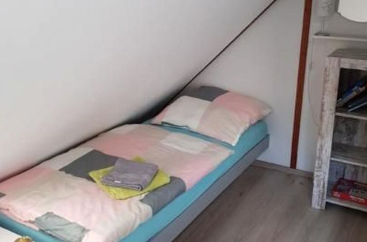 Vakantiehuis in Feriendorf Silbersee mit Garten