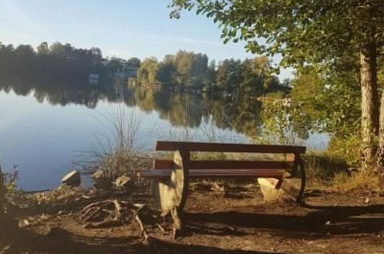 Vakantiehuis in Feriendorf Silbersee mit Garten