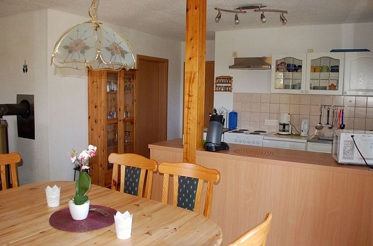 Vakantiehuis in Feriendorf Frankenau mit Garten