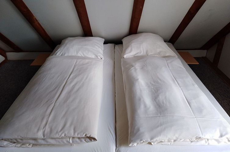 Vakantiehuis mit Terrasse und Grill