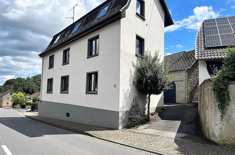 Guest house 02531106 - Apartment Eifel / Mosel / Hunsrueck - Appartement Nürburgblick