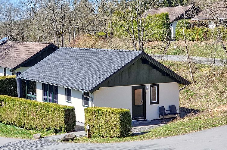 Unterkunft 02532510 - Ferienhaus Eifel / Mosel / Hunsrück - Vrijstaande woning in Kronenburg