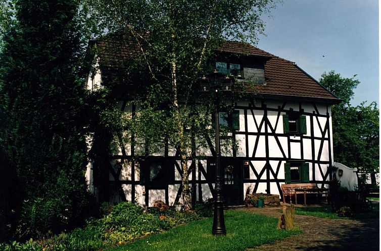 Guest house 02638703 - Apartment North Rhine-Westphalia - Appartement FeWo Haus Unkelbach