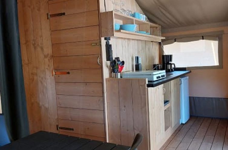 Safaritent + sanitair