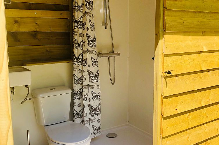 Safaritent + privé sanitair