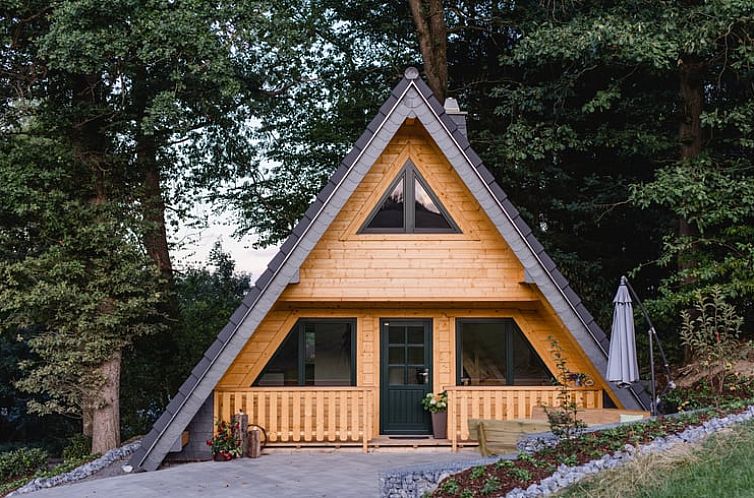 Gezellig vakantiehuis in Eslohe, Sauerland met prachtig uitzicht op het bos.