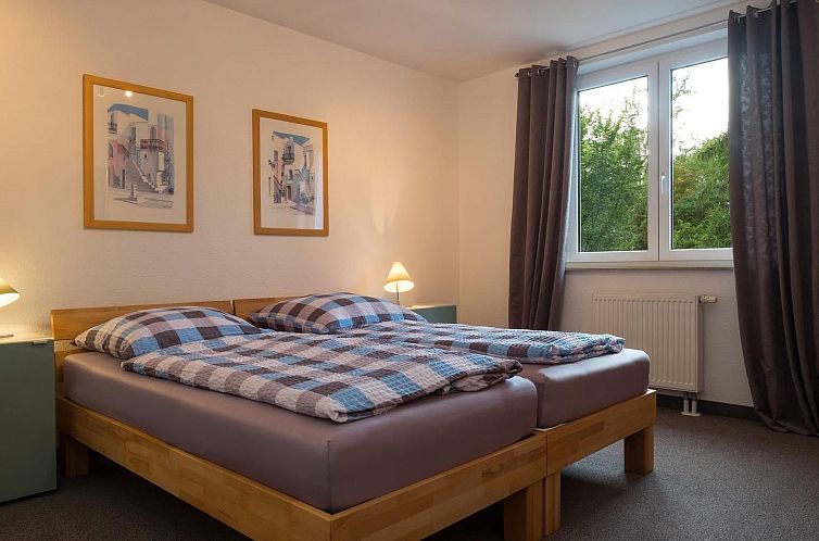 Appartement Wohnung in Mockritz mit Garten
