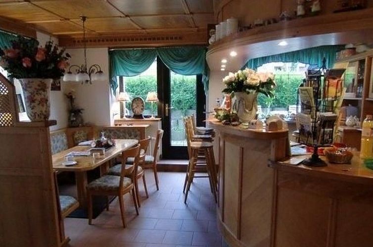 Vakantiehuis Vakantiehuis "Haus Talschänke" met terras