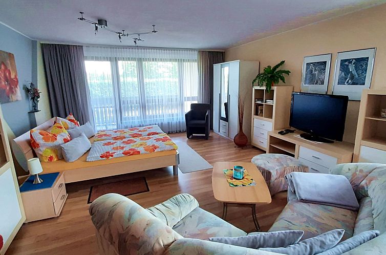 Appartement Große Ferienwohnung in Niedergurig mit Großem 