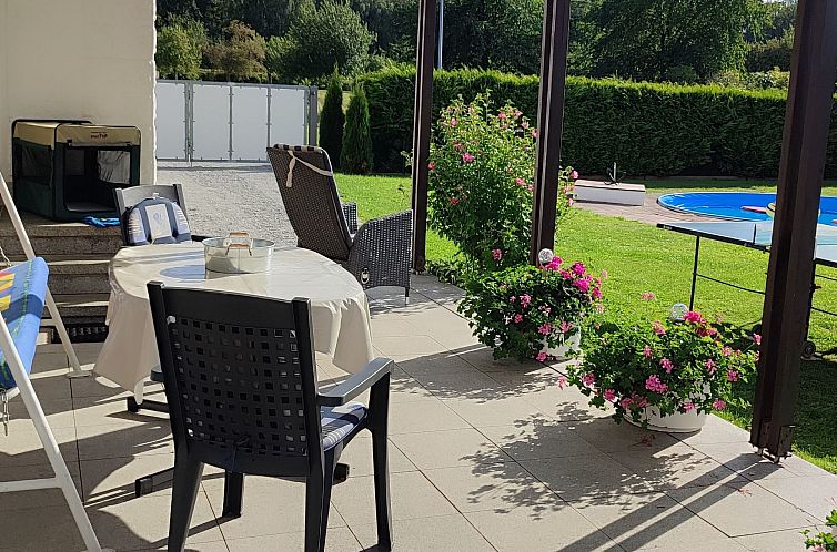 Appartement Große Ferienwohnung in Niedergurig mit Großem 