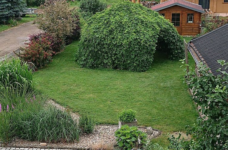 Vakantiehuis mit Garten, Weinlaube und Aussenpool