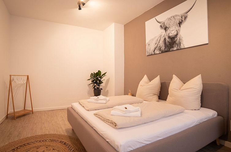 Appartement Große Wohnung in Zentrum mit Kleinem Garten