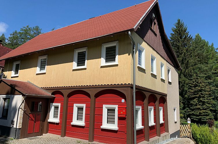 Vakantiehuis Waldferienhaus Dunja mit Sauna, Whirlpool, dire