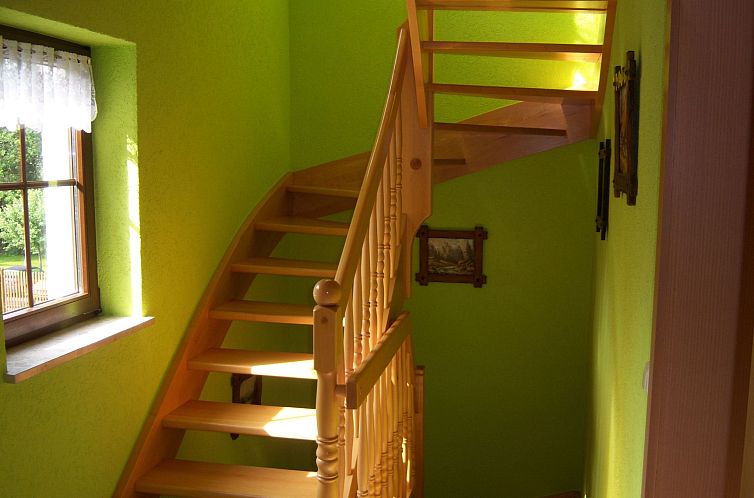 Appartement Geräumige Ferienwohnung mit Terrasse, in günst
