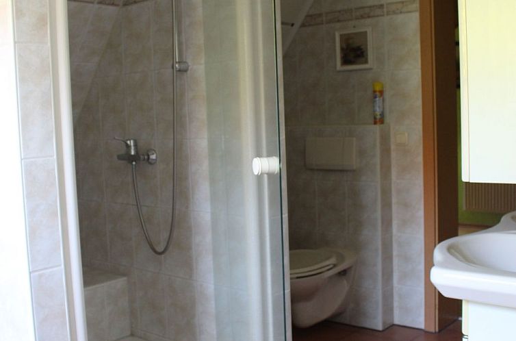Appartement Geräumige Ferienwohnung mit Terrasse, in günst