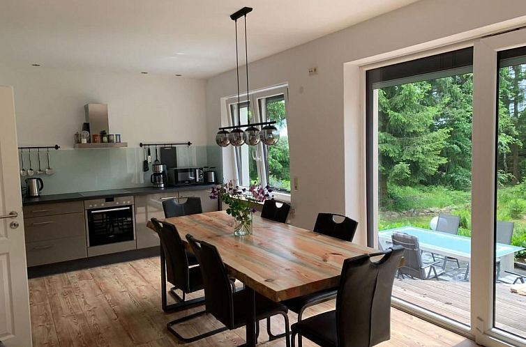 Vakantiehuis in Bad Brambach mit Großer Terrasse