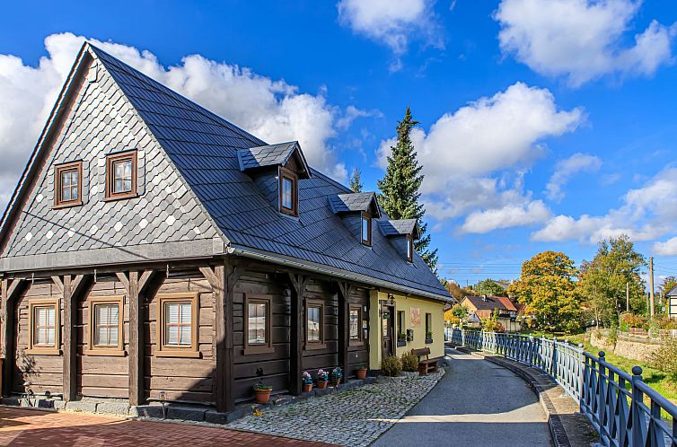 Unterkunft 0296002 - Ferienhaus Sachsen - Vakantiehuis in Großschönau mit Großer Terrasse