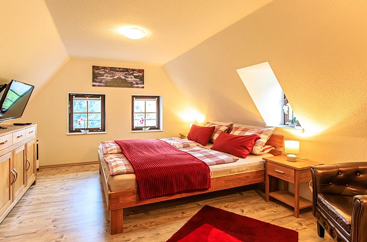 Vakantiehuis in Großschönau mit Großer Terrasse