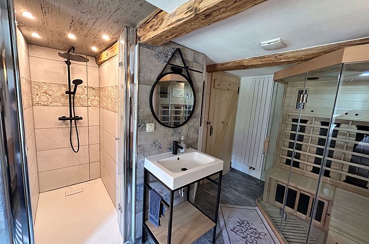 Appartement Frushi