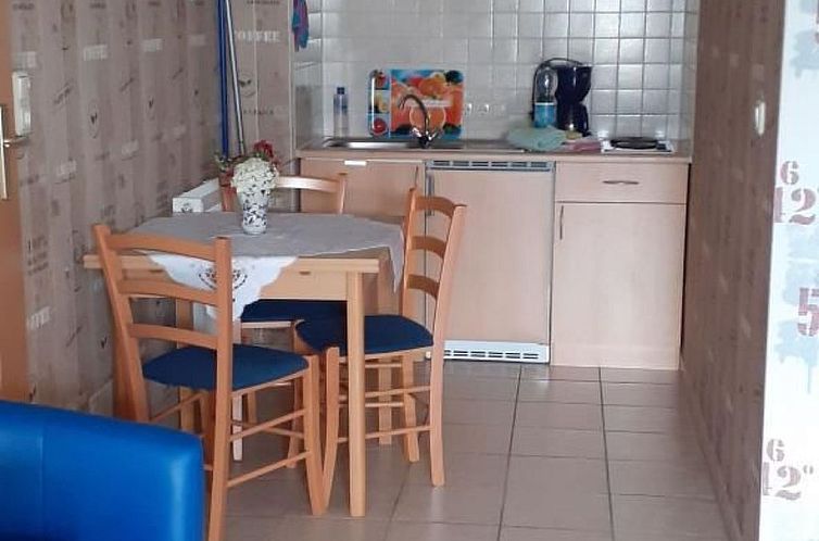 Appartement mit Terrasse