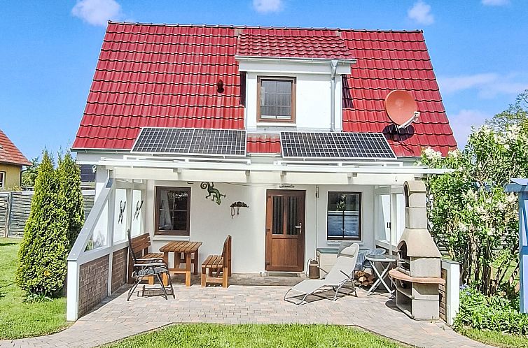 Unterkunft 03010203 - Ferienhaus Ostsee - Vakantiehuis Behagliches Ferienhaus mit Garten und Terrasse