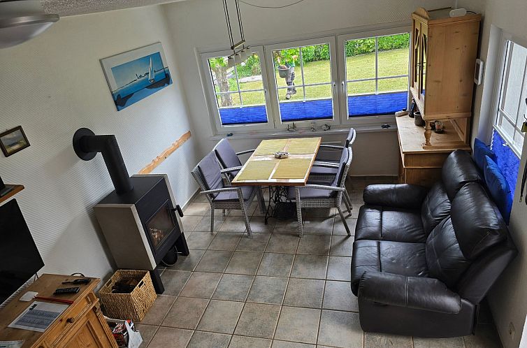 Vakantiehuis Behagliches Ferienhaus mit Garten und Terrasse