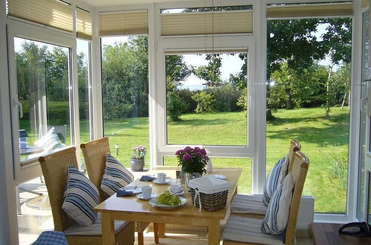 Vakantiehuis mit großer Terrasse und herrlicher Aussicht