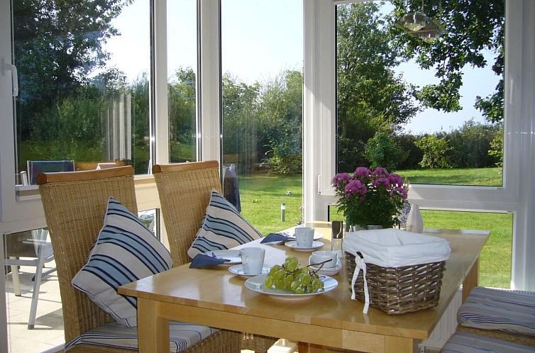 Vakantiehuis mit großer Terrasse und herrlicher Aussicht
