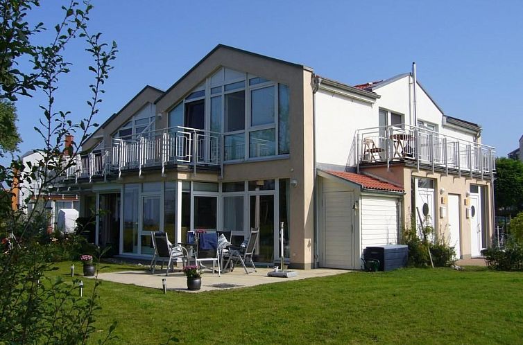 Vakantiehuis mit großer Terrasse und herrlicher Aussicht