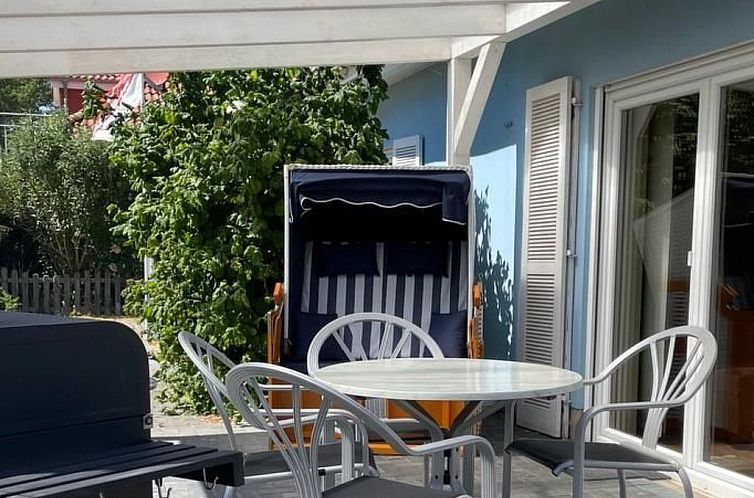 Vakantiehuis in Wischuer mit Terrasse, Grill und Garten