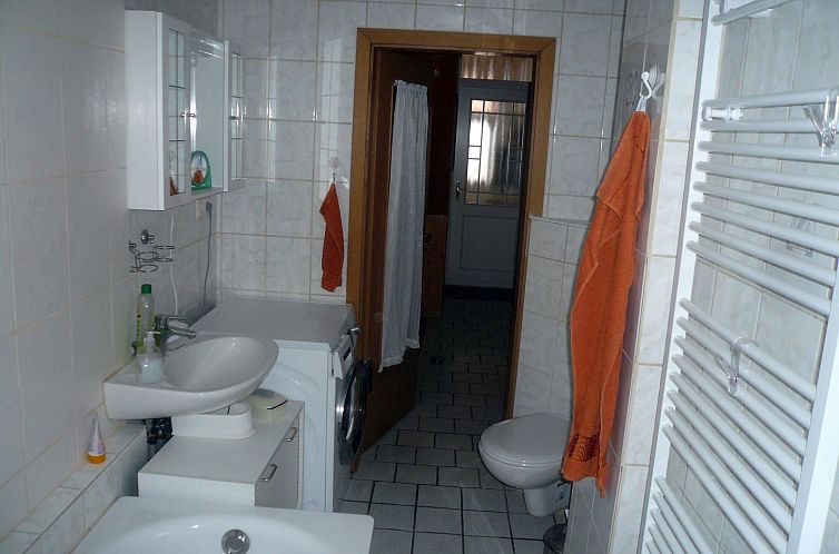 Appartement Charmante Wohnung in Dassow mit Terrasse und Gri
