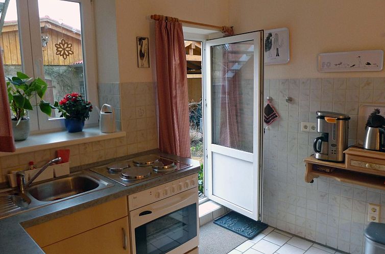 Appartement Charmante Wohnung in Dassow mit Terrasse und Gri