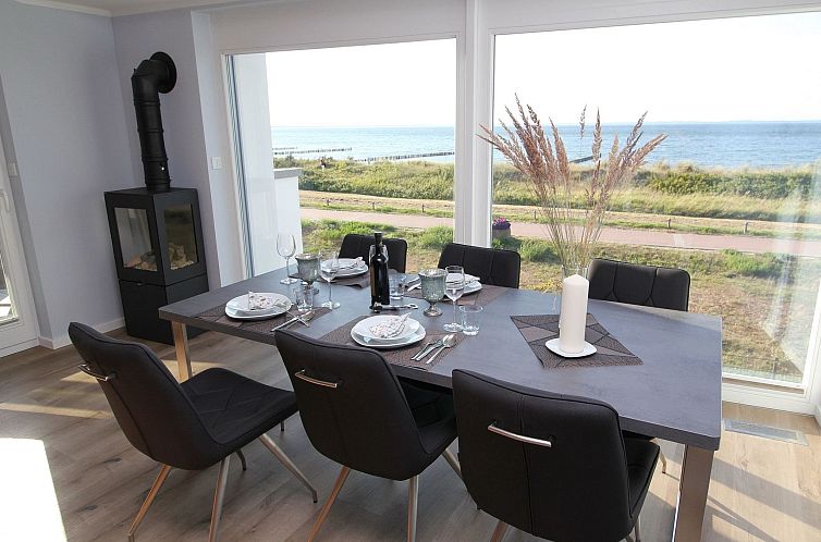 Appartement exclusives Apartement in Glowe Villa Am Meer OG