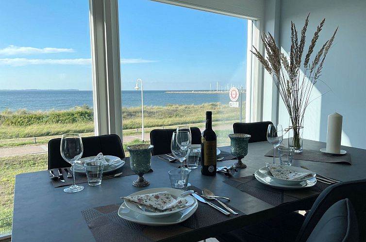 Appartement exclusives Apartement in Glowe Villa Am Meer OG