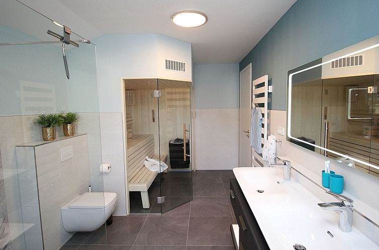 Appartement exclusives Apartement in Glowe Villa Am Meer OG
