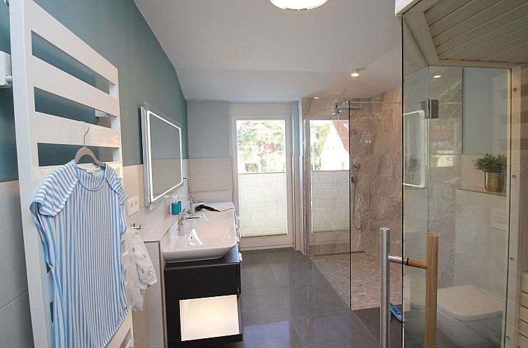 Appartement exclusives Apartement in Glowe Villa Am Meer OG